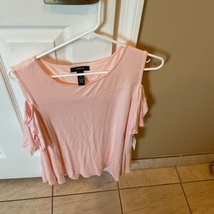 Amalfi Size M Brand New Cold SHOULDER